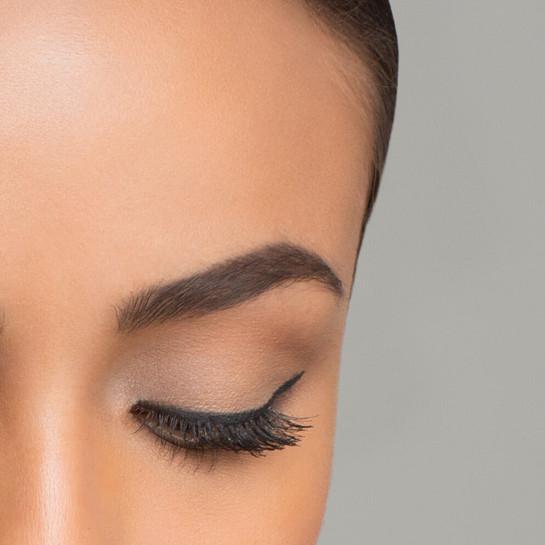 Image du produit Lily Lolo Eyebrow Duo (MOYEN)