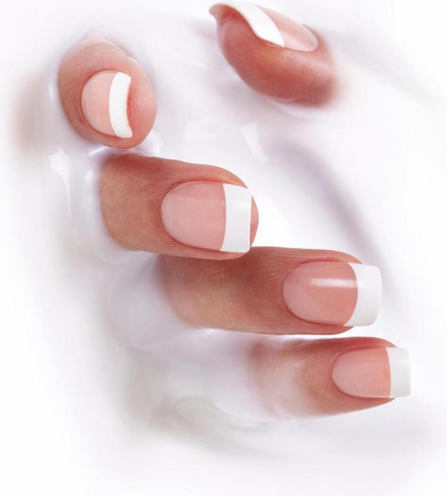 Produktbild KISS Salon Acrylic French Nails - Rumour Mill (Kunstnägel, Weiss, Transparent)