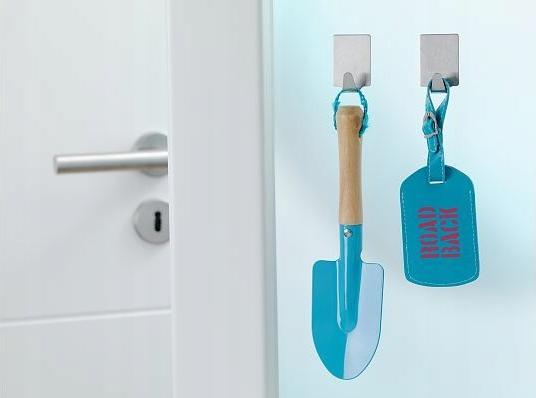 Actual product image tesa Permanent hook