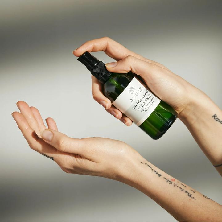 Immagine prodotto Angan Detergente all'olio di fiori selvatici (Petrolifera, 100 ml)