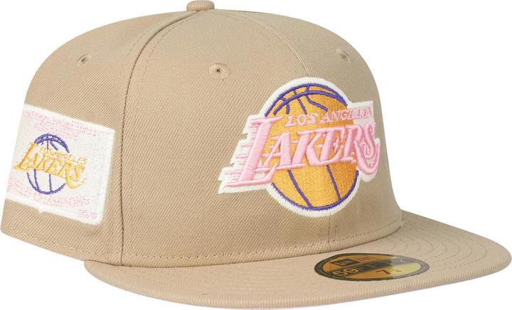 Immagine prodotto New Era 59Fifty Fitted Cap - Los Angeles Lakers beige cammello (7 1/4)