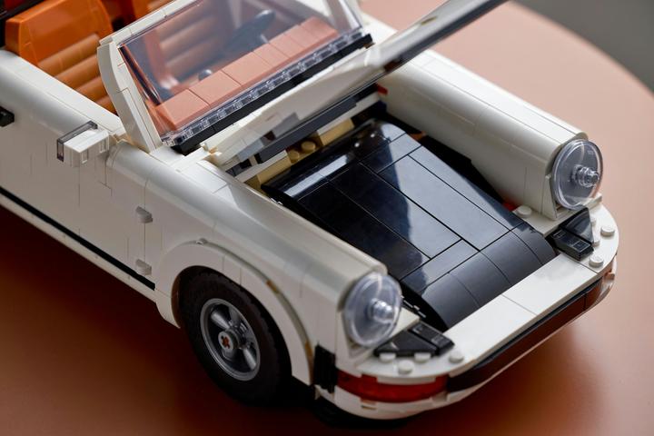 Produktbild LEGO Porsche 911 (10295, LEGO Creator Expert, LEGO Seltene Sets)