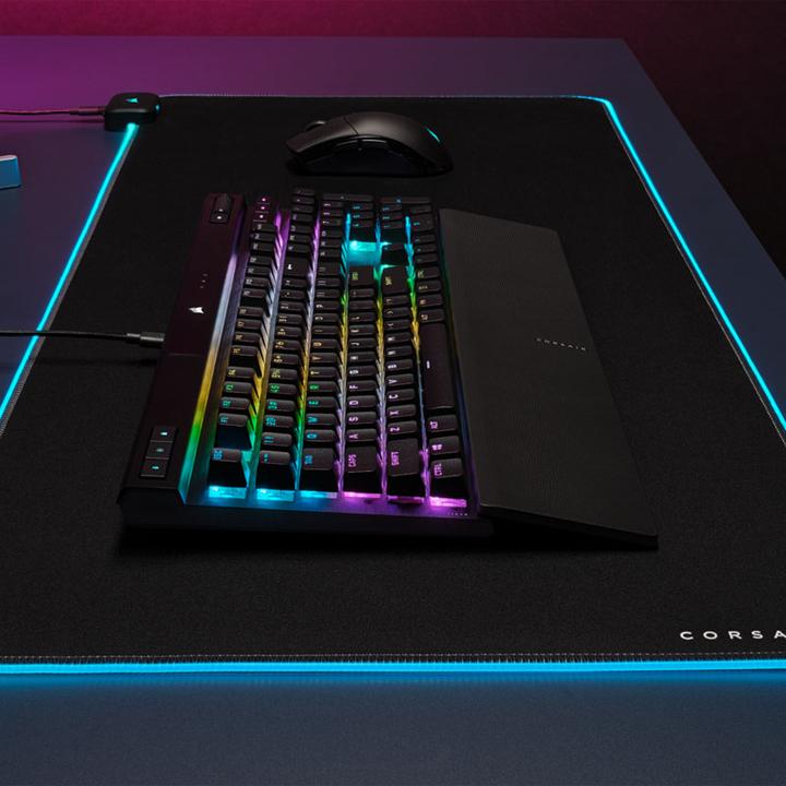 Actual product image Corsair K70 RGB Pro (DE, Cable)
