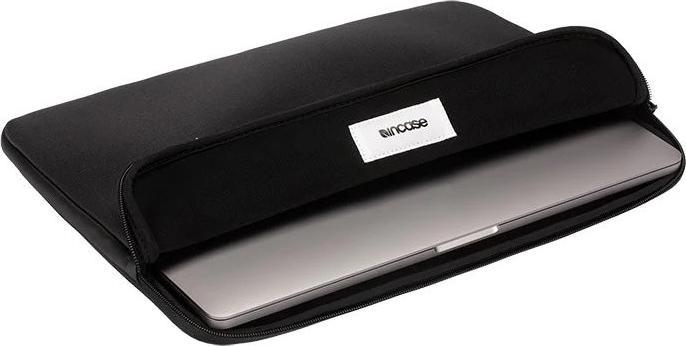 Actual product image Incase Classic Sleeve Apple MacBook Pro/Air 13"/14" (2015 - 2022) black (Apple)