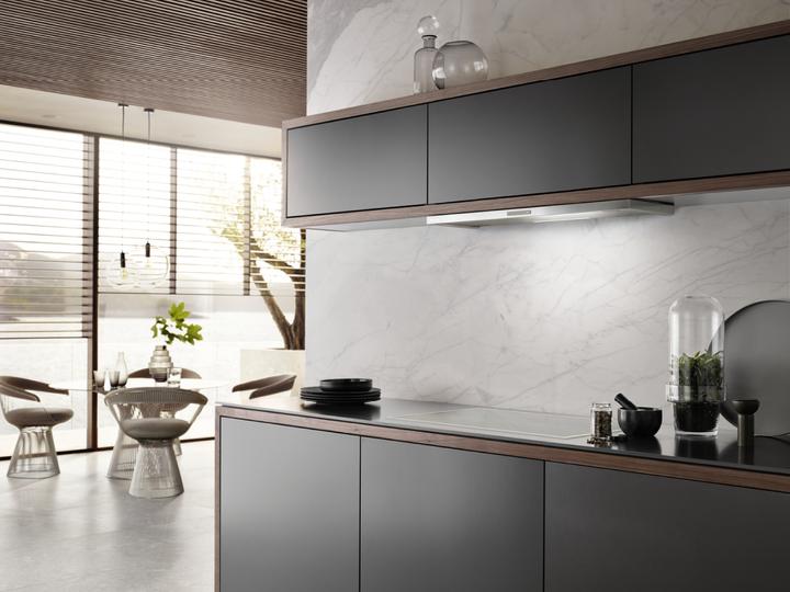 Produktbild Miele DAS2920 Ed Flachschirmhaube A 90cm 3Stufen+Intensiv 555m³/h LED (Flachschirmhaube)