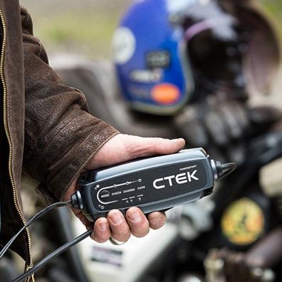 Produktbild Ctek CT5 POWERSPORT 12V Lithium (12V, 2.30 A)