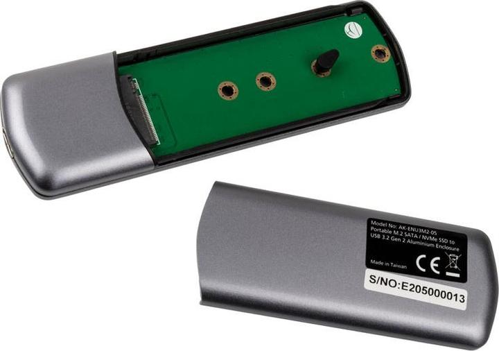 Produktbild Akasa Portable M.2 SATA/NVMe SSD auf USB-C 3.2 Gen 2 (M.2 2280, M.2 2260, M.2 2242, M.2 2230)