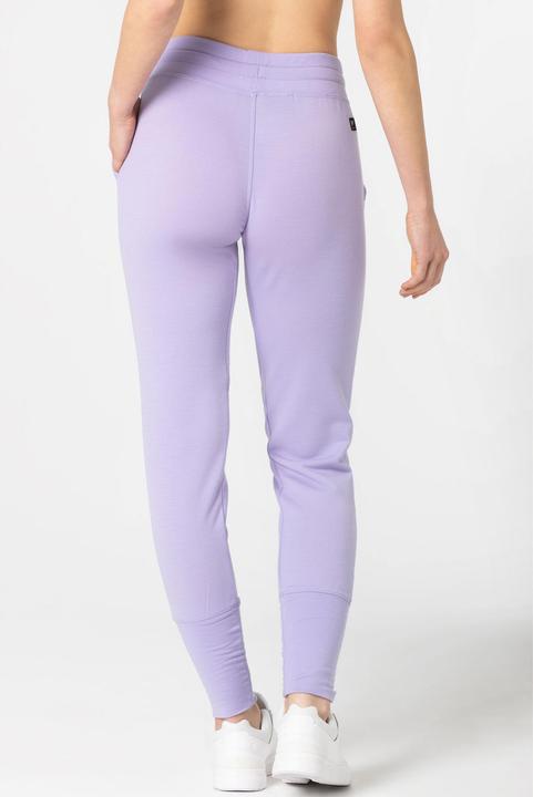 Actual product image Super Natural W Essential Cuffed Pant (M)