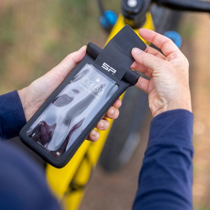 Actual product image Sp Connect Bike Bundle SPC+ Universal Phone Case black