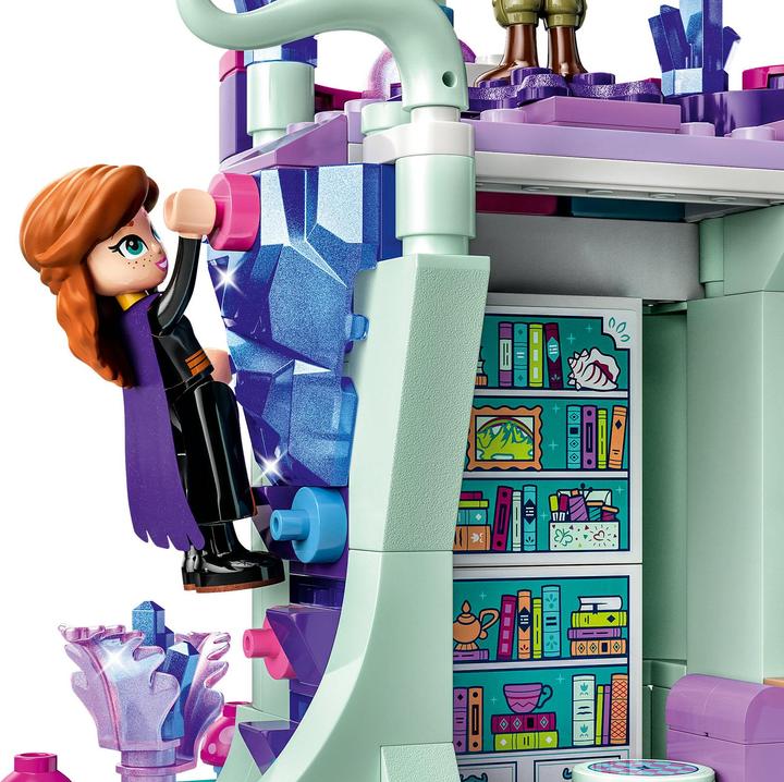 Actual product image LEGO The Enchanted Tree House (43215, LEGO Disney)