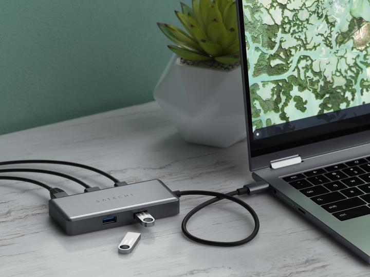 Actual product image Satechi USB-C Alu Multiport Hub for Chromebook (USB-C, 7 Ports)