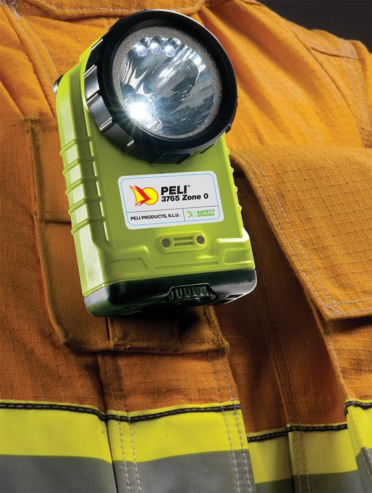 Actual product image Peli 90° lamp with downward LED (13.60 cm, 194 lm)