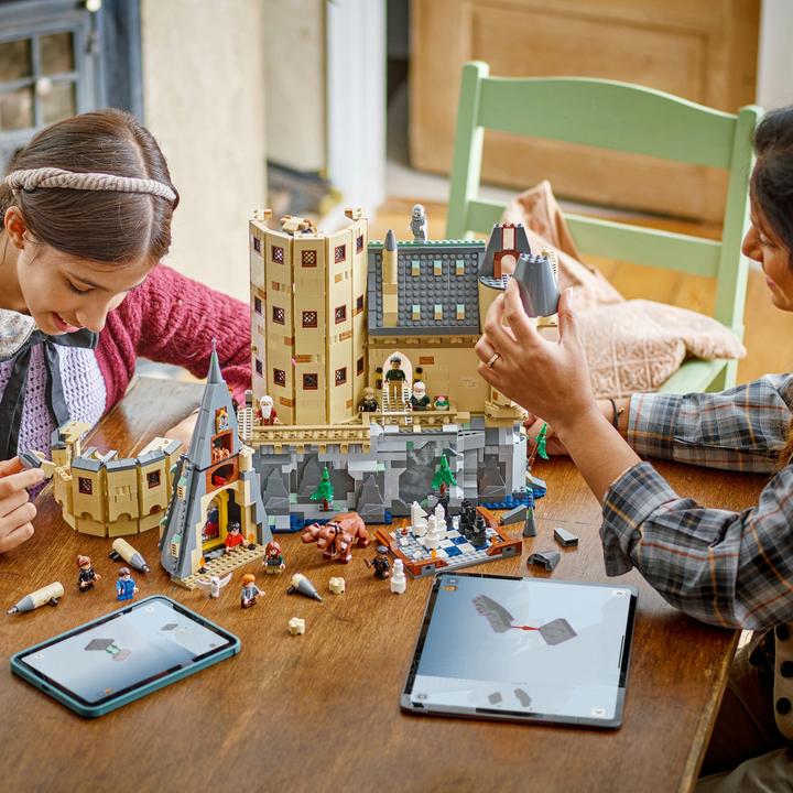 Actual product image LEGO Schloss Hogwarts: Der Hauptturm (76454, LEGO Harry Potter)