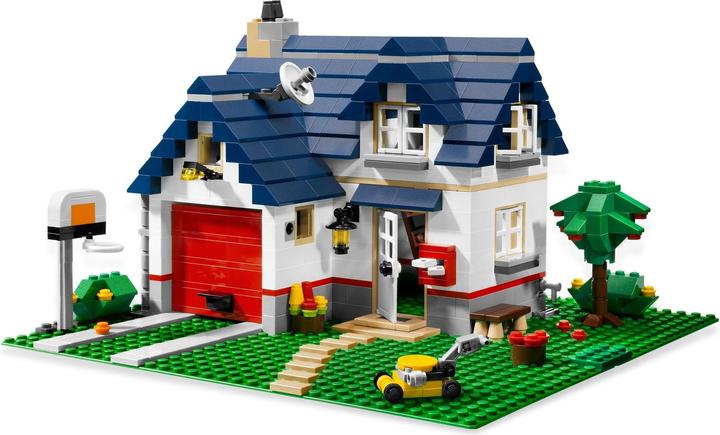 Actual product image LEGO House with garage (5891, LEGO Creator 3-in-1)