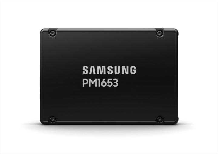 Image du produit Samsung PM1653 7.68 TB, 2.5 (7680 Go, 2.5")