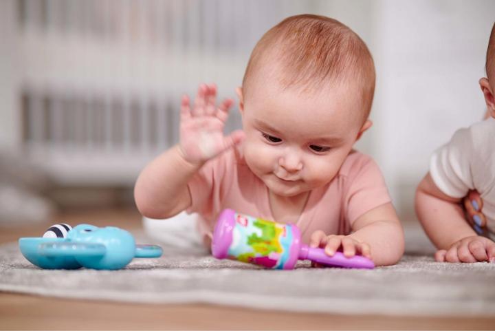 Actual product image Simba 104011305 - ABC Kling-Klang rattle, 3 assorted, only one item is delivered, with al