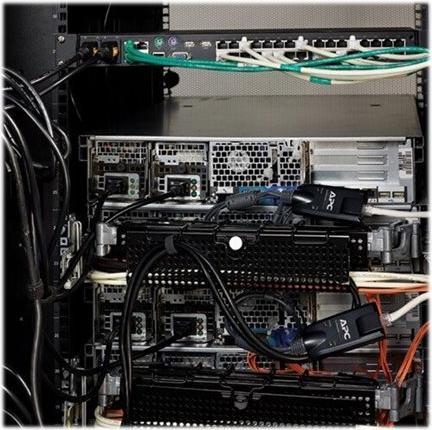 Produktbild APC KVM SWITCH 2G- Analog- 1 Local User- 8 Port- 1HU