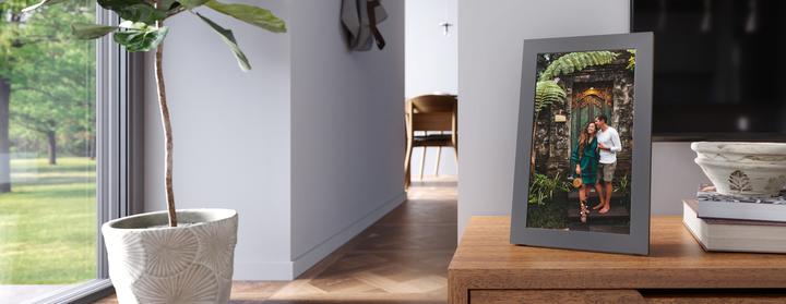 Actual product image Meural MC315 (15.60", 1920 x 1080 pixels)