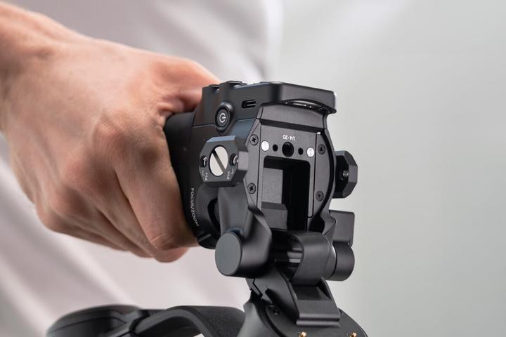 Immagine prodotto DJI RSC 2 (Fotocamera di sistema, Fotocamera reflex, 3 kg)