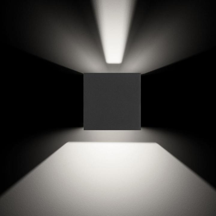 Actual product image CMD Wall & Ceiling Lights (980 lm)