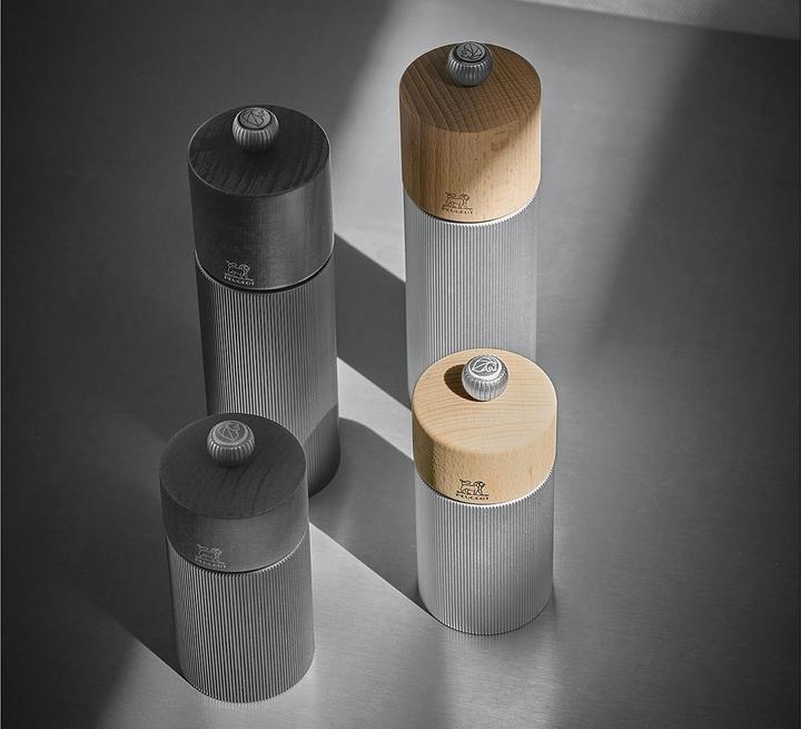 Produktbild Peugeot Pfeffermühle Line Alu/Nat18cm (Pfeffer)