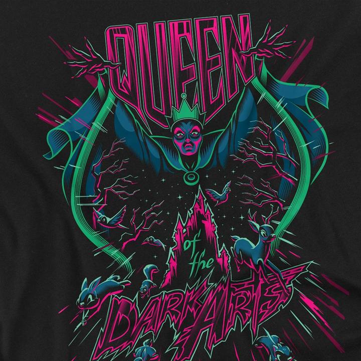 Image du produit Disney Villains - T-shirt QUEEN OF THE DARK ARTS - Adulte (M)