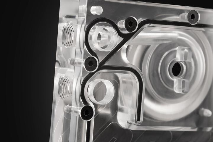 Produktbild EKWB EK-Quantum Kinetic3 FLT D5 PWM Ausgleichsbehälter-Pumpen-Kombination - 240mm, D-RGB