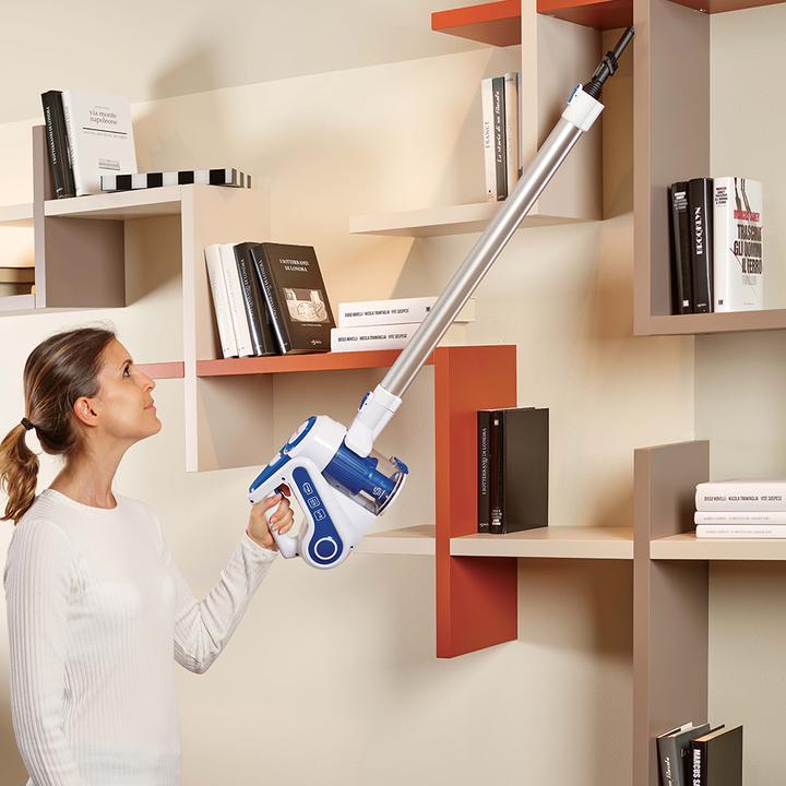 Actual product image Polti PBEU0116 FORZASPIRA SLIM SR90B Rechargeable 2-in-1 cordless electric vacuum, White/Blue
