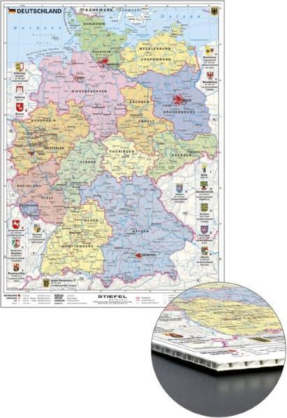Produktbild Stiefel Karte Deutschland politisch mit Wappen zum Pinnen auf Wabenplatte, Planokarte (Deutsch, 2016)