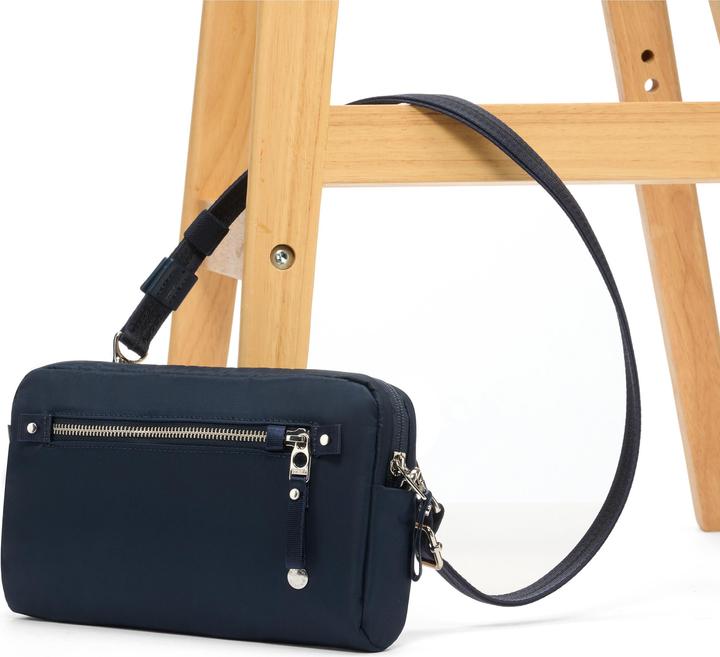 Actual product image Pacsafe Shoulder bag W 3-in1 sling
