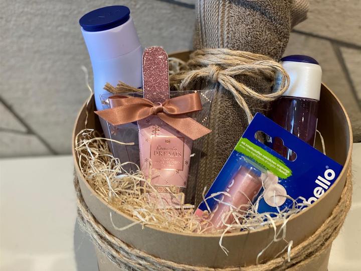 Image du produit You Are Coffret cadeau beauté pour ELLE