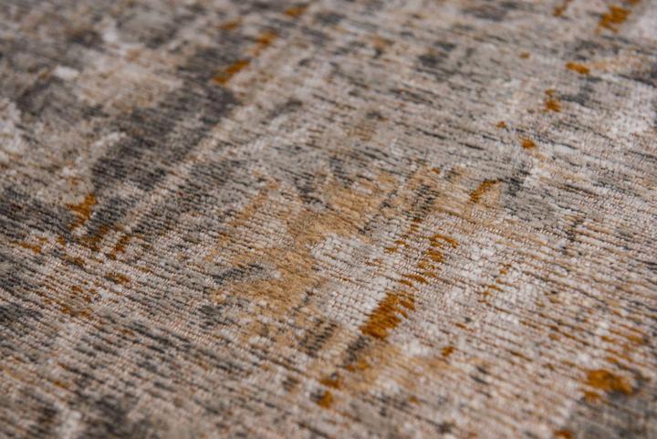 Actual product image Louis de Poortere Antiquarian Ushak (140 x 200 cm)