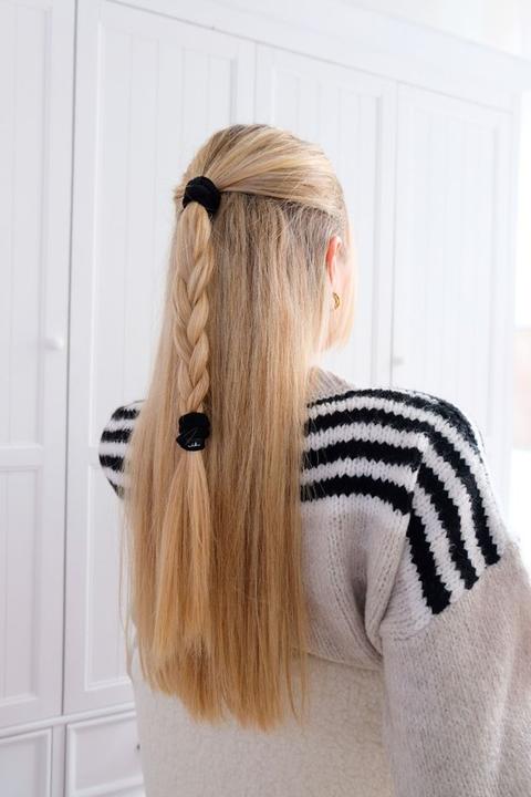 Actual product image Invisibobble Ecotie Mocha hair tie (Hair tie)