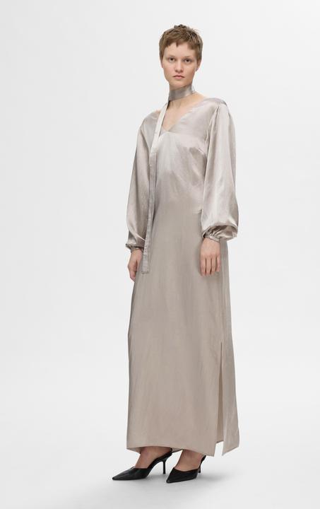 Immagine prodotto Selected Femme Maxi abito in raso (36)