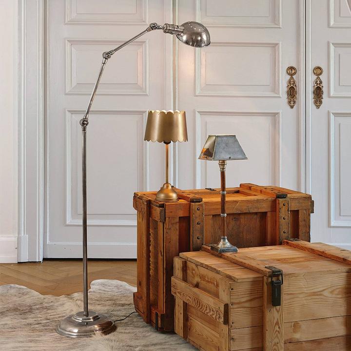 Produktbild Loberon Stehlampe Tulsa antiksilber (E27)