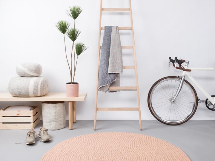 Immagine prodotto Myfelt Tappeto a sfere di feltro Merle rotondo (140 x 140 cm)