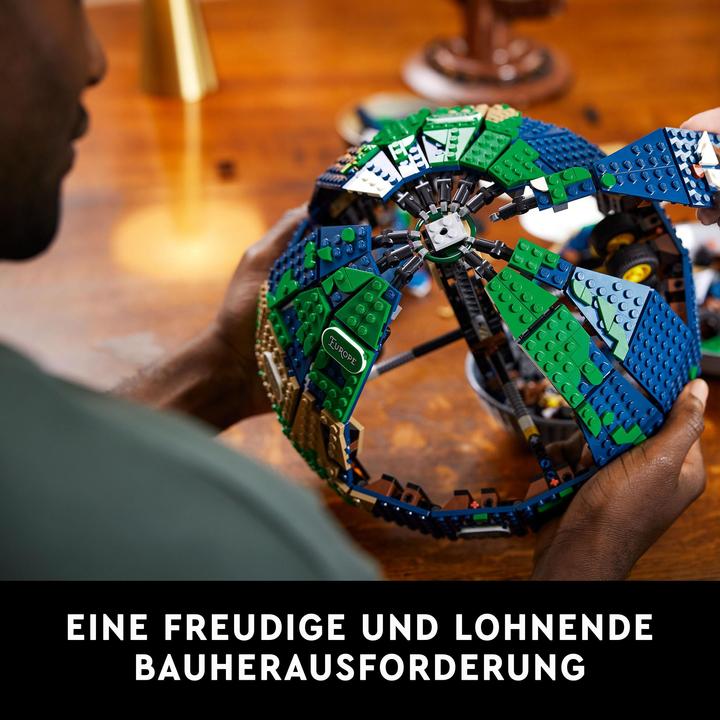 Actual product image LEGO Globe (21332, LEGO Ideas, LEGO Rare Sets)