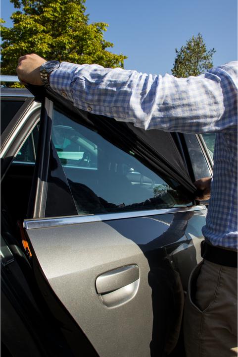 Image du produit Cartrend Chaussette de protection solaire pour voiture, set de 2 pour les véhicules avec des cadres de