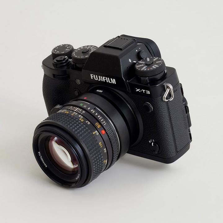 Actual product image Urth Lens Mount Adapter: Compatible with Minolta Rokkor (SR / MD / MC) Lens to Fujifilm X Camera Body