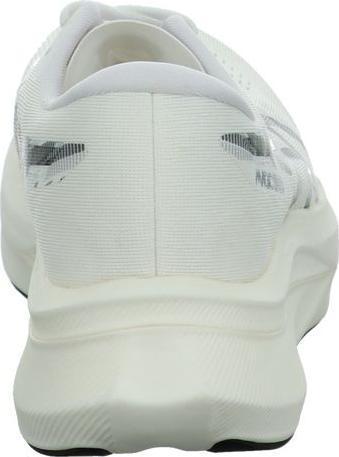 Produktbild ASICS Performance Magic Speed 4 (42)