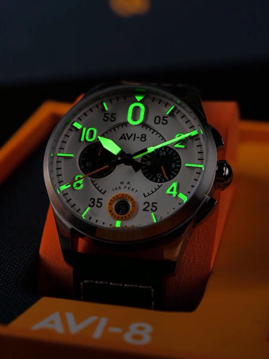 Actual product image AVI-8 AV-4089-0B Spitfire Lock (Pilot watch)