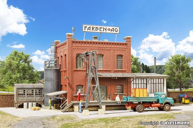 Immagine prodotto Kibri Fabrik mit Anbau Spur H0