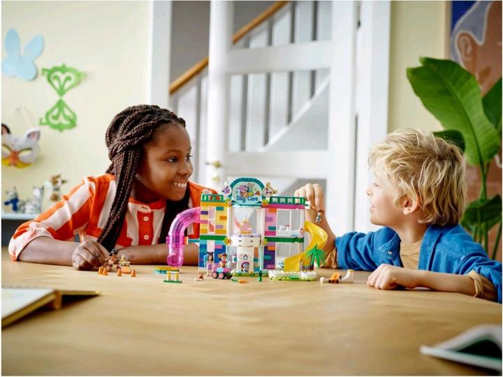 Actual product image LEGO Animal Day Care (41718, LEGO Friends)