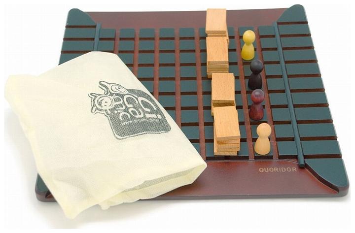 Actual product image Gigamic Quoridor Classic (French, German, Spanish, English, Dutch)