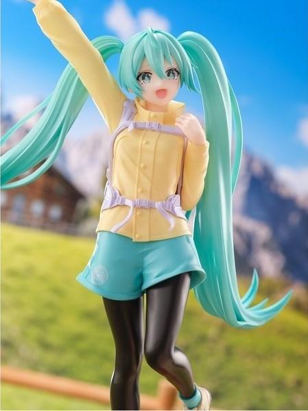 Produktbild Banpresto HATSUNE MIKU - Hatsune Miku - Figurine Holiday Memories 20cm