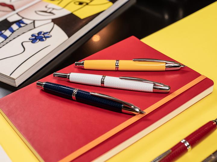 Image du produit Pilot Le rhodium sans capuchon (Noir, Silver, 1 x)