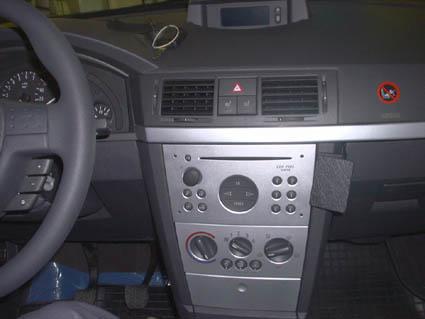 Actual product image Brodit 853262 Car mount Opel Meriva