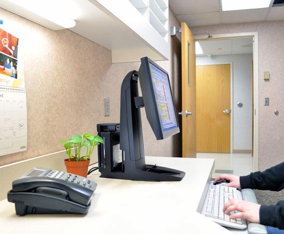 Immagine prodotto Ergotron Supporto per monitor Neo-Flex con tecnologia CF brevettata (Tavolo, 24")