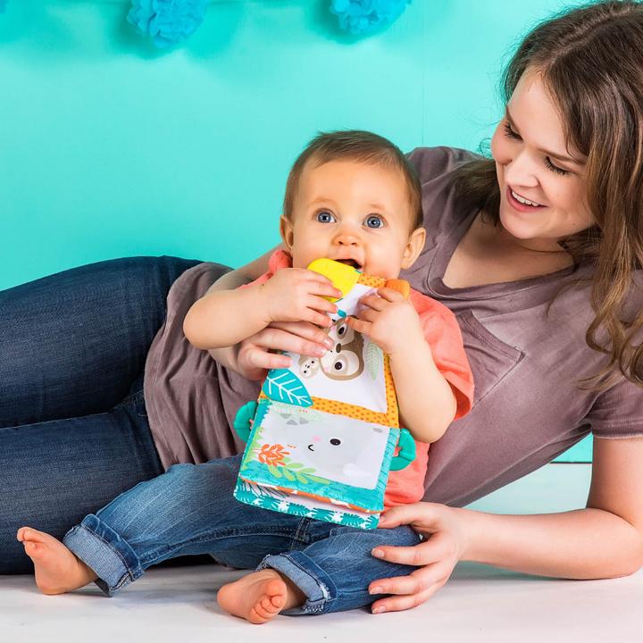 Image du produit Bright Starts Livre de jouets de dentition (Allemand, Français, Italien, Anglais)