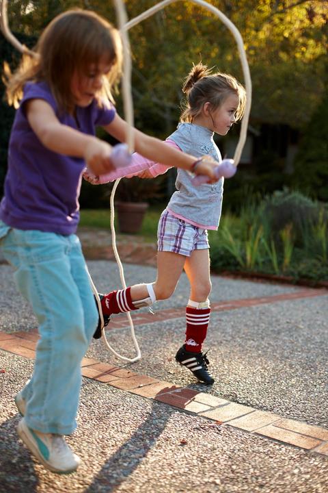 Produktbild Green Toys Hüpfseil (215 cm)